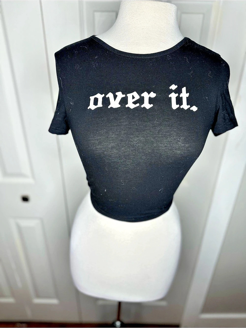 Black Graphic Crop Top Like New